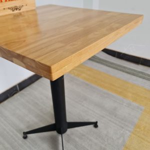 Bàn Chân Sắt Ky-gh 102 - Mặt Bàn Vuông (4)