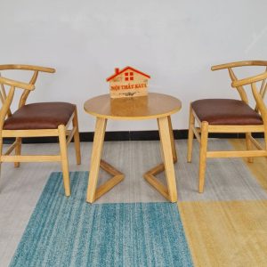 Wishbon 2 Ghế + Bàn Chân V (1)